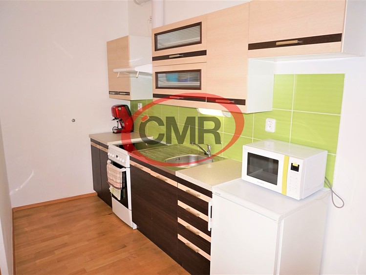 Pronájem bytu 2+kk 44 m² - foto 3
