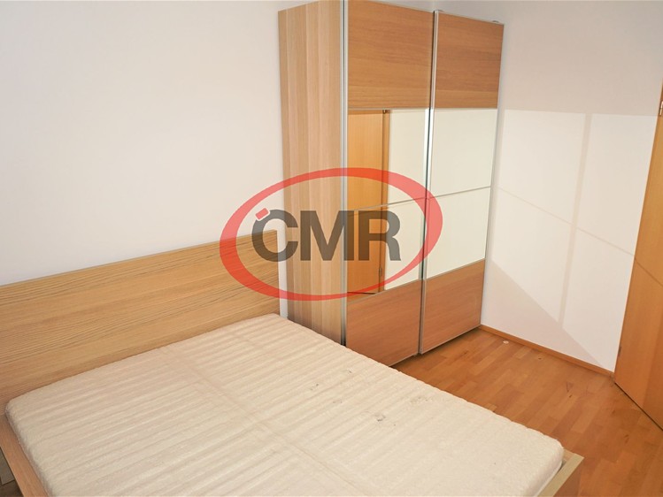 Pronájem bytu 2+kk 44 m² - foto 5