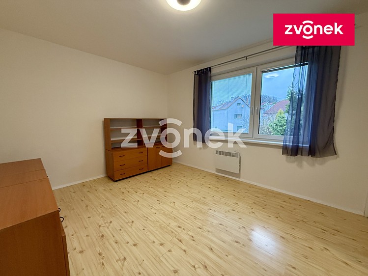 Pronájem bytu 1+1 40 m² - foto 5