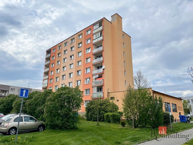 Pronájem bytu 3+1 62 m² - foto 1