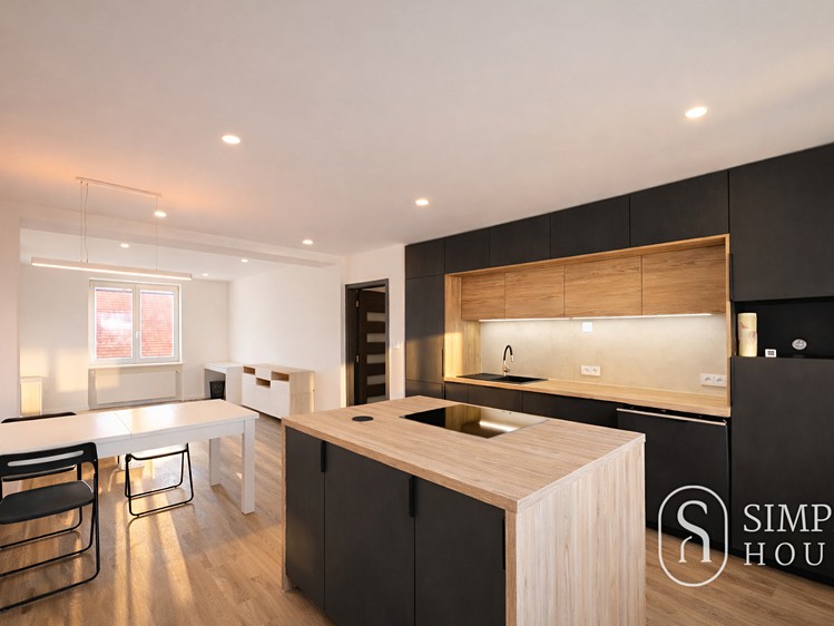 Pronájem bytu 2+kk 66 m² - foto 3