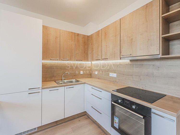 Pronájem bytu 1+kk 32 m² - foto 3