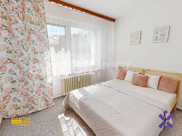Pronájem bytu 2+1 60 m² - foto 2