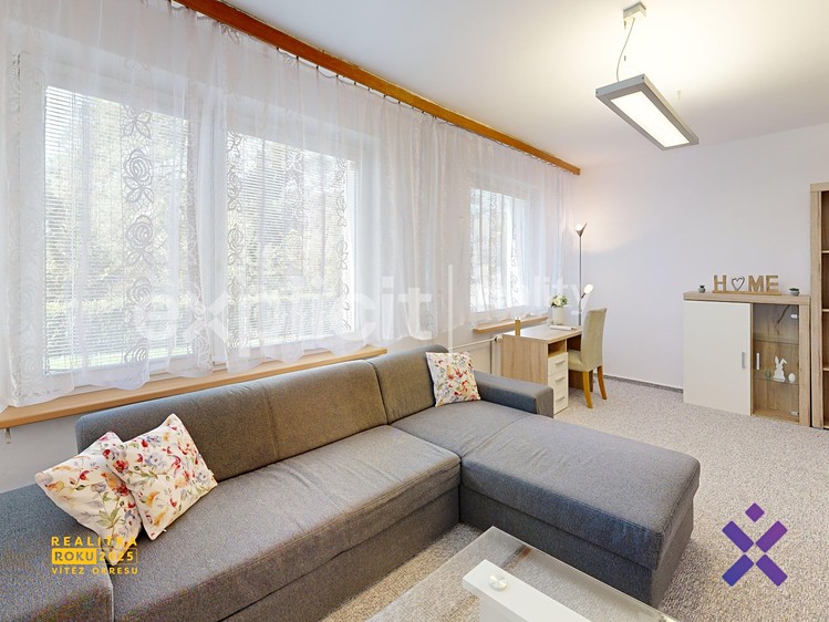 Pronájem bytu 2+1 60 m² - foto 1