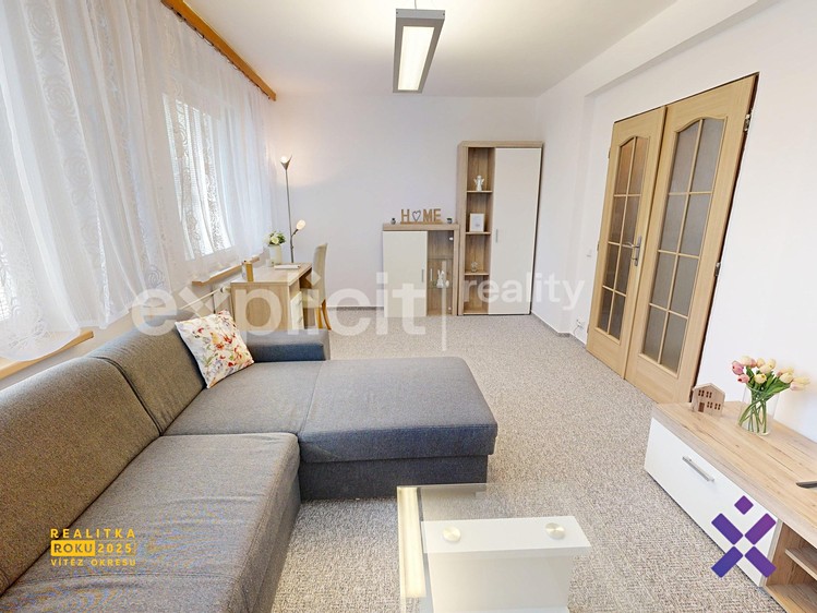 Pronájem bytu 2+1 60 m² - foto 6
