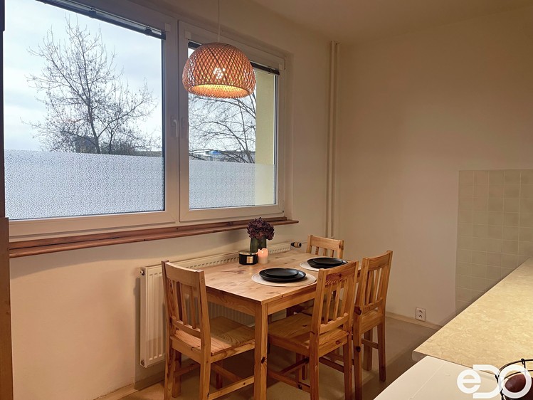 Pronájem bytu 2+1 56 m² (Jednopodlažní) - foto 3