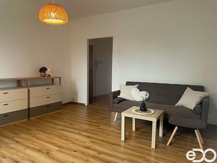 Pronájem bytu 2+1 56 m² (Jednopodlažní) - foto 7