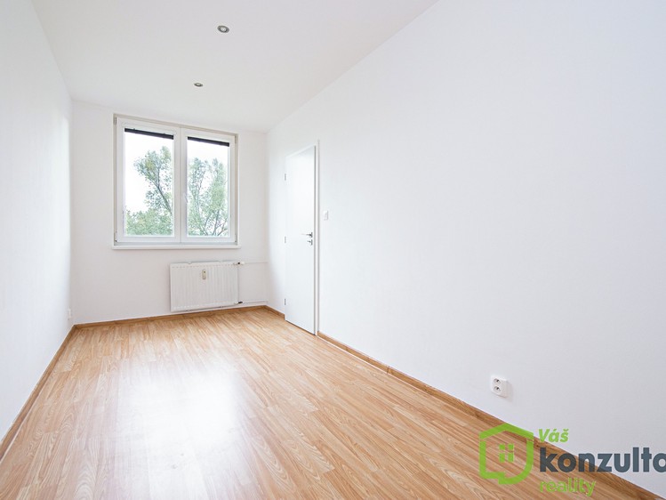 Pronájem bytu 2+1 44 m² - foto 5