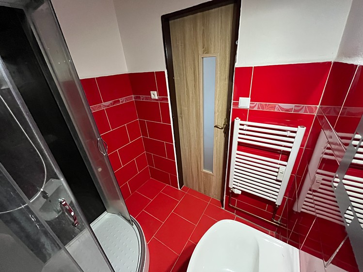 Pronájem bytu 3+1 74 m² - foto 8