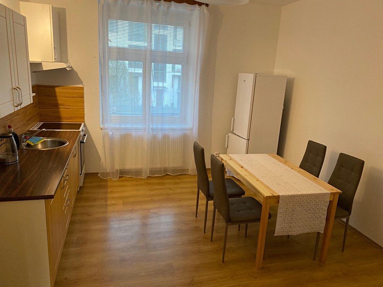 Pronájem bytu 2+kk 52 m² (Jednopodlažní) - foto 3
