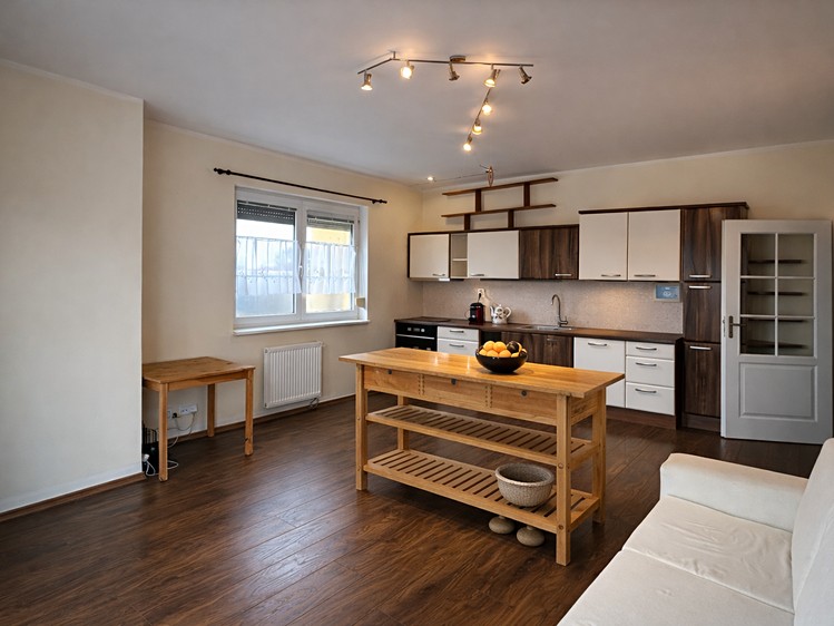 Pronájem bytu 2+kk 51 m² - foto 3