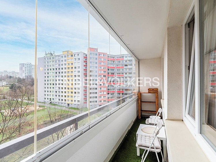 Pronájem bytu 3+kk 73 m² - foto 3