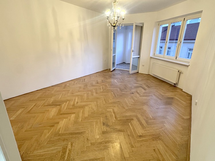 Pronájem bytu 1+1 38 m² - foto 2