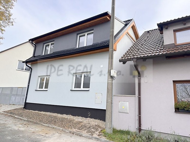 Pronájem bytu 3+kk 85 m² - foto 5