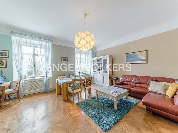 Pronájem bytu 2+1 59 m² - foto 1