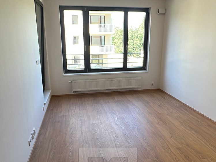 Pronájem bytu 2+kk 53 m² - foto 7