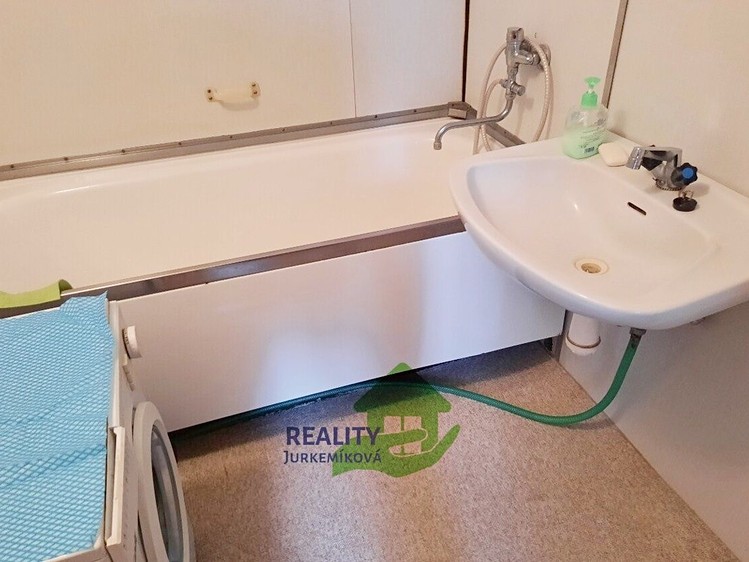 Pronájem bytu 3+kk 59 m² - foto 6