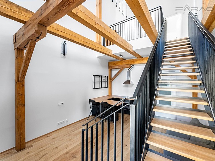 Pronájem bytu 2+kk 65 m² - foto 4