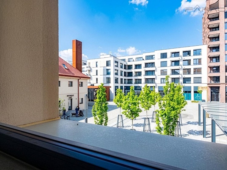 Pronájem bytu 2+kk 65 m² - foto 8