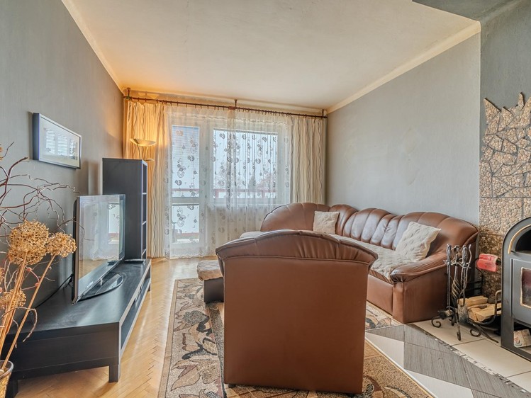 Pronájem bytu 3+1 80 m² - foto 5