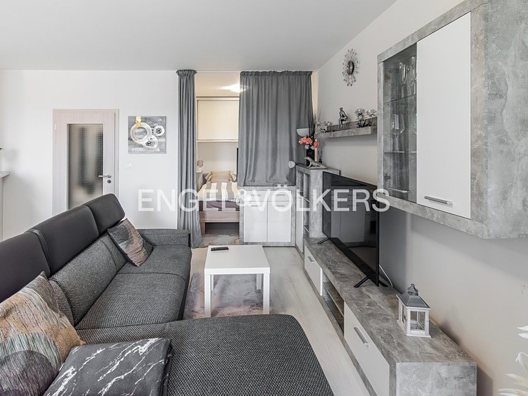Pronájem bytu 1+kk 47 m² - foto 3