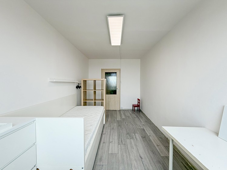 Pronájem bytu 3+kk 81 m² - foto 5