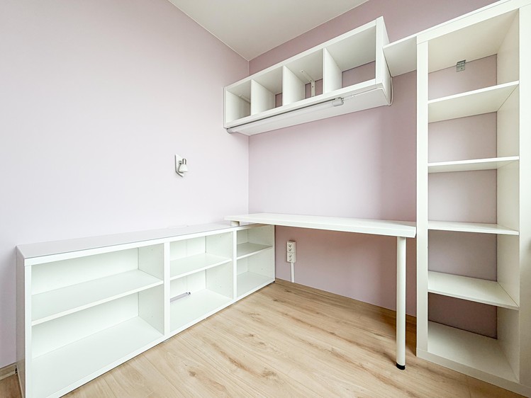 Pronájem bytu 3+kk 81 m² - foto 8