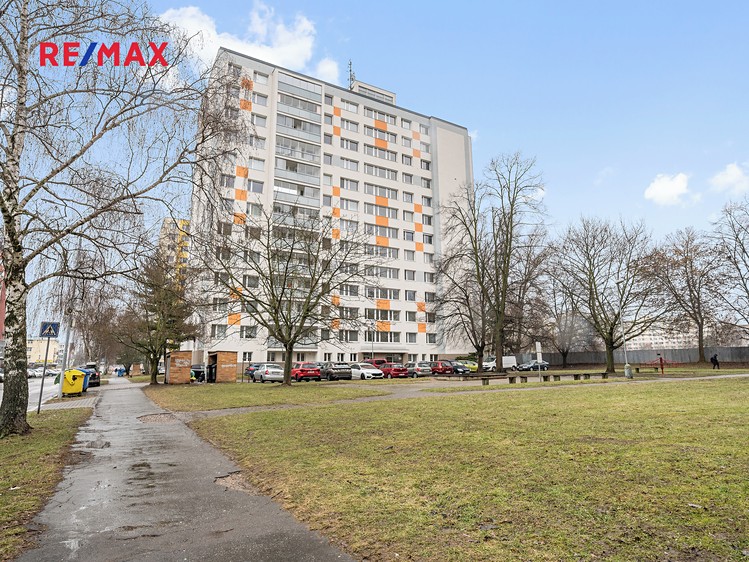 Pronájem bytu 2+1 59 m² - foto 4