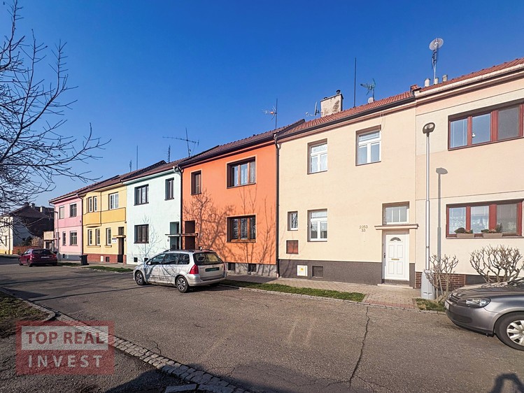 Pronájem bytu 2+kk 34 m² - foto 2