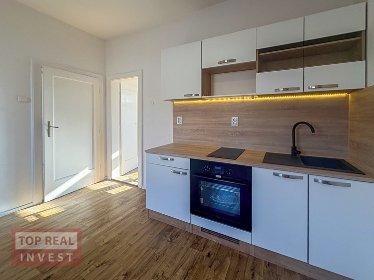 Pronájem bytu 2+kk 34 m² - foto 6