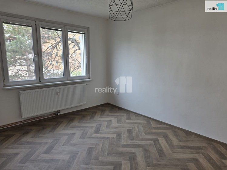 Pronájem bytu 2+1 54 m² - foto 2