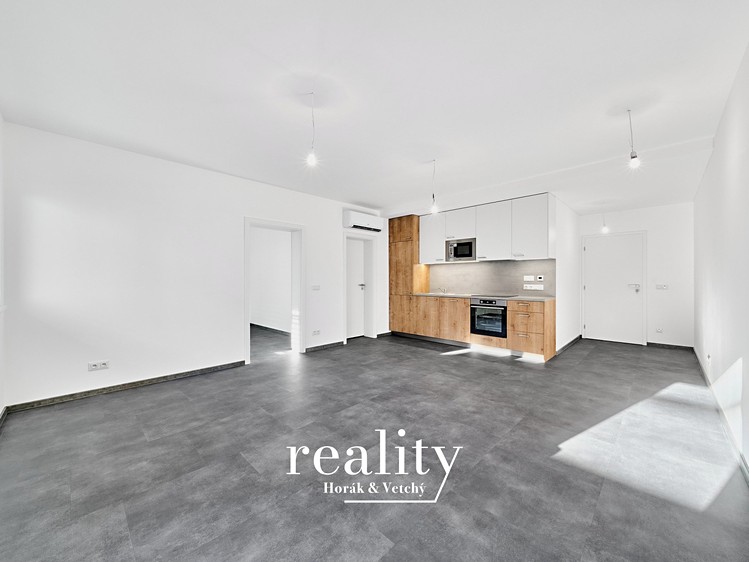 Pronájem bytu 2+kk 56 m² (Jednopodlažní) - foto 4