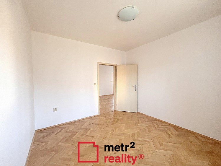 Pronájem bytu 3+1 64 m² - foto 7