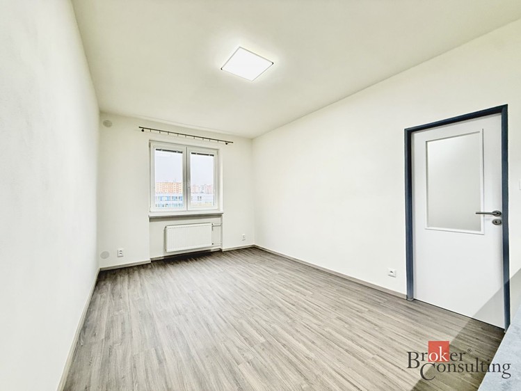 Pronájem bytu 2+kk 46 m² - foto 4