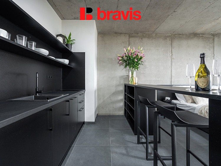 Pronájem bytu 1+kk 29 m² - foto 2