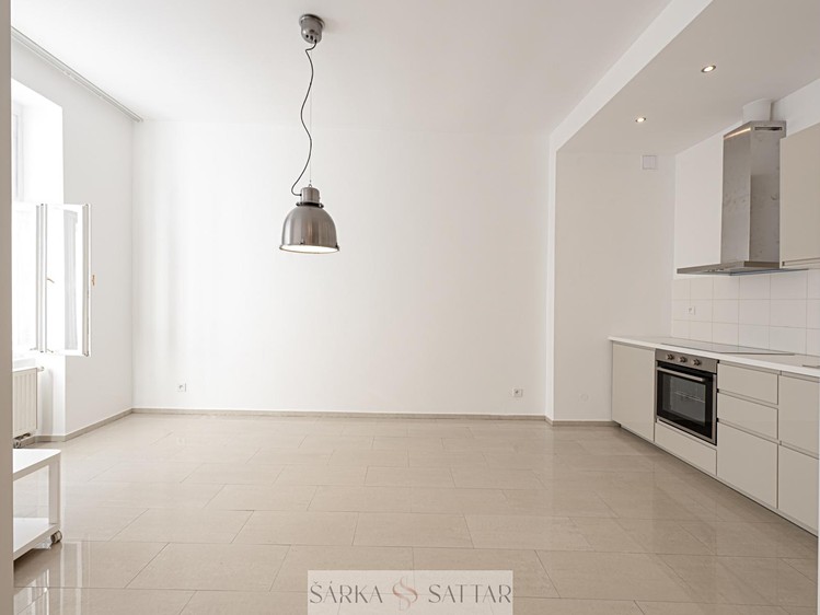 Pronájem bytu 2+kk 76 m² - foto 5