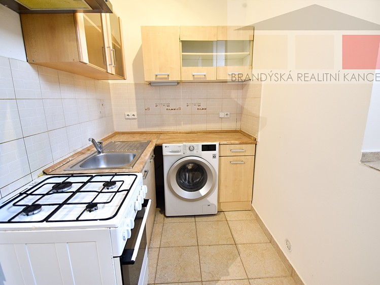 Pronájem bytu 1+kk 37 m² - foto 1