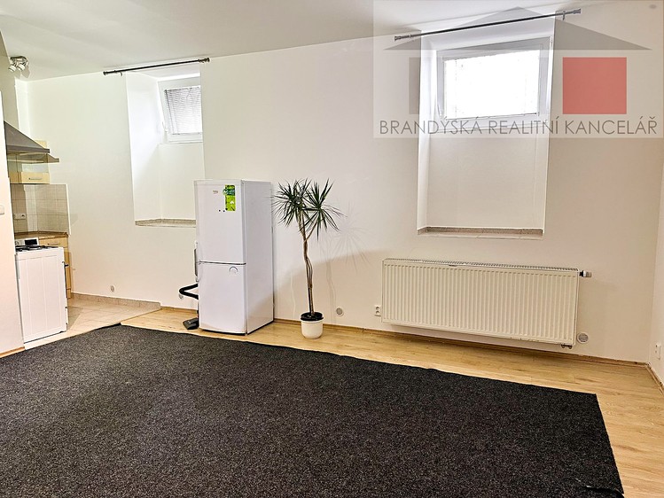 Pronájem bytu 1+kk 37 m² - foto 2