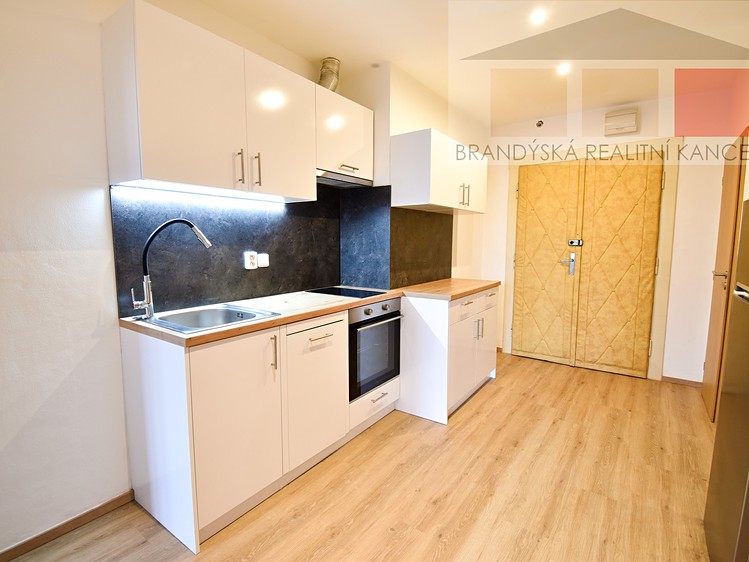 Pronájem bytu 2+kk 53 m² - foto 1
