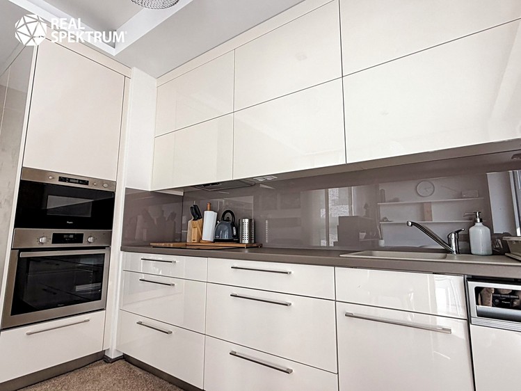 Pronájem bytu 2+kk 43 m² - foto 5