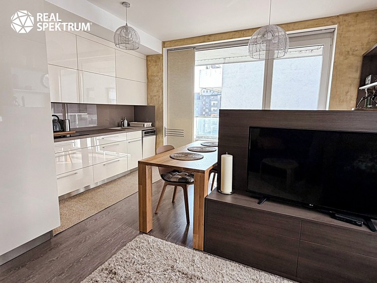 Pronájem bytu 2+kk 43 m² - foto 6