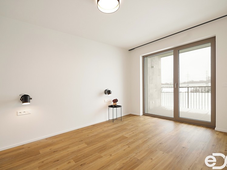 Pronájem bytu 2+kk 64 m² - foto 4