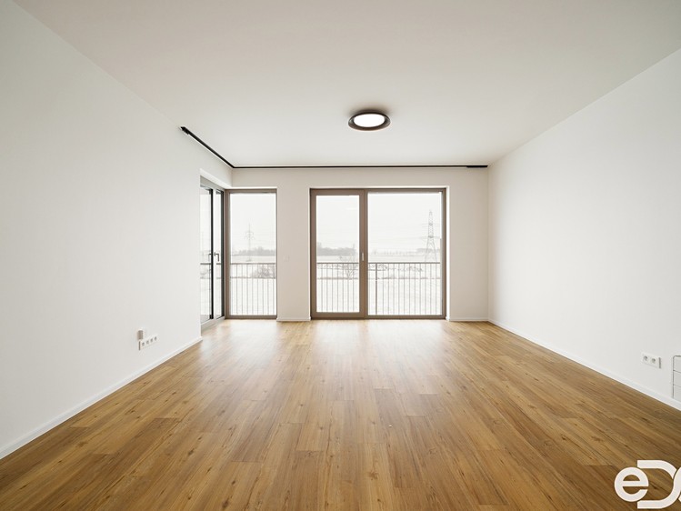 Pronájem bytu 2+kk 64 m² - foto 3