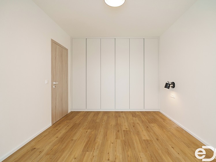 Pronájem bytu 2+kk 64 m² - foto 5