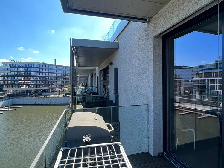 Pronájem bytu 2+kk 65 m² (Jednopodlažní) - foto 4
