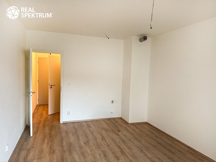Pronájem bytu 1+kk 27 m² - foto 5