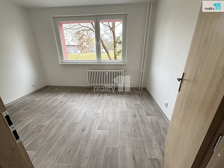 Pronájem bytu 2+kk 41 m² - foto 7