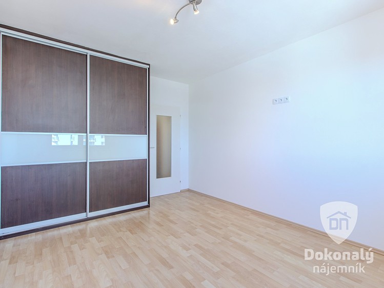 Pronájem bytu 2+kk 51 m² - foto 3