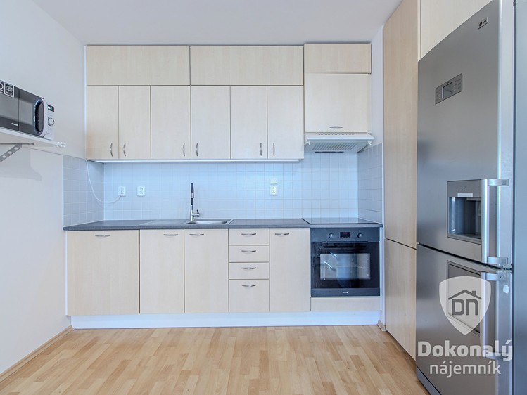 Pronájem bytu 2+kk 51 m² - foto 1