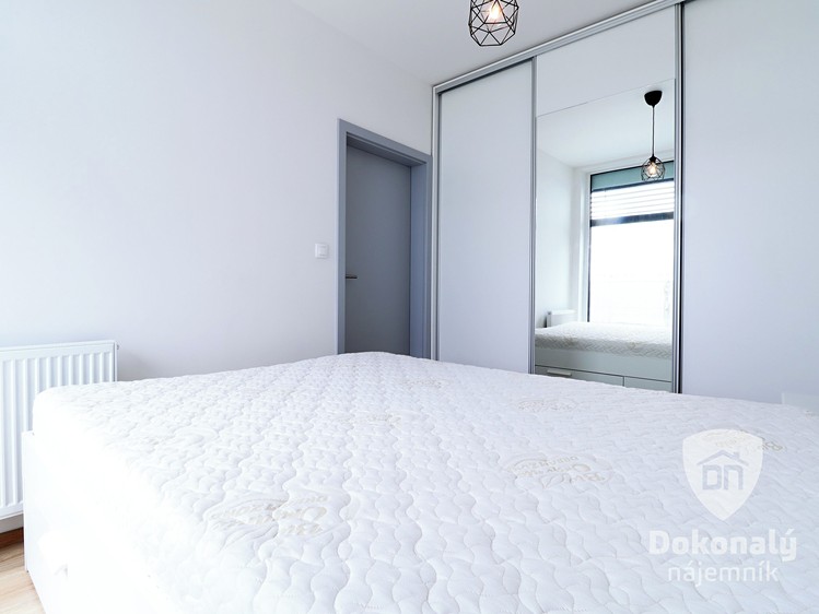 Pronájem bytu 2+kk 40 m² - foto 6
